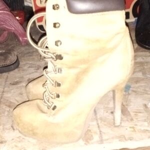 Stiletto work boots